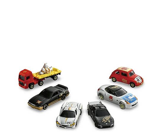 TOMICA Vehicle Figure Model Dream New Year 2025 Multi-Color