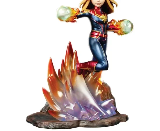 TOYLAXY Marvel's Avengers : Endgame Premium PVC "Captain Marvel" 70013 Multi-Color