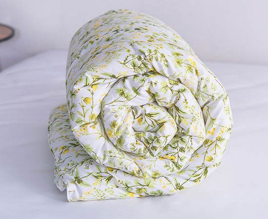 LUCKY MATTRESS 6 Ft. Md 029 Micro Touch Flower Style Duvet 90 X 100 Inches (228X254 Cm.) Green