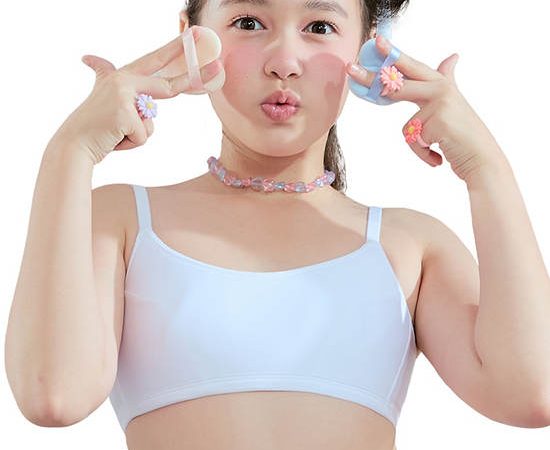 WACOAL Kids Bra Bloom Step 3 Wireless bra White