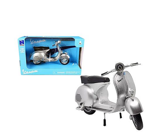 NEW RAY Vehicle Toy Vespa 150 1:12 Silver